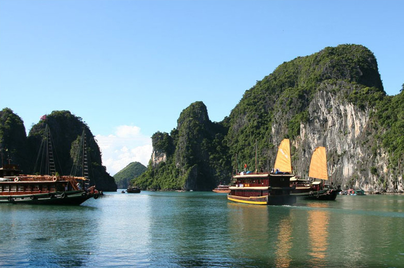 Hà Nam - Vịnh Hạ Long - Đảo Cát Bà 3 Ngày